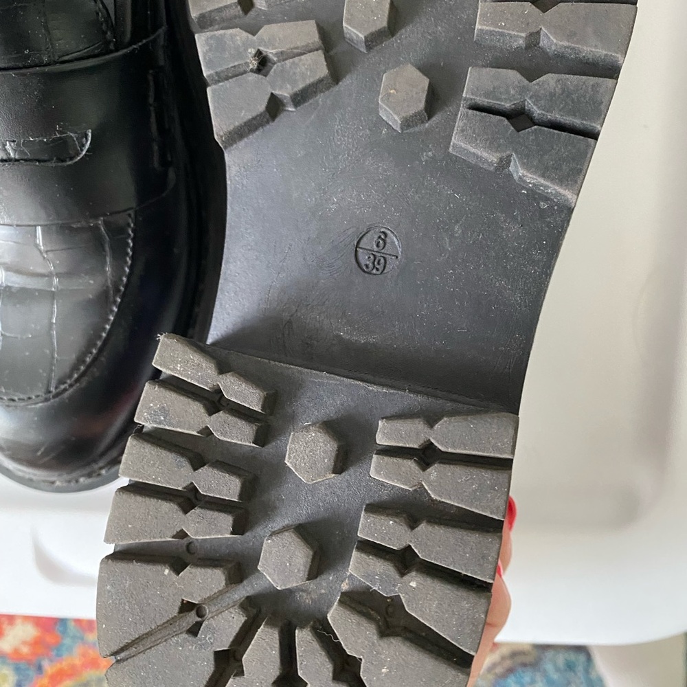 Womens Loafers - Picture 4 of 4